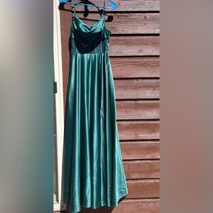Women’s Emerald green cowl neck prom dress